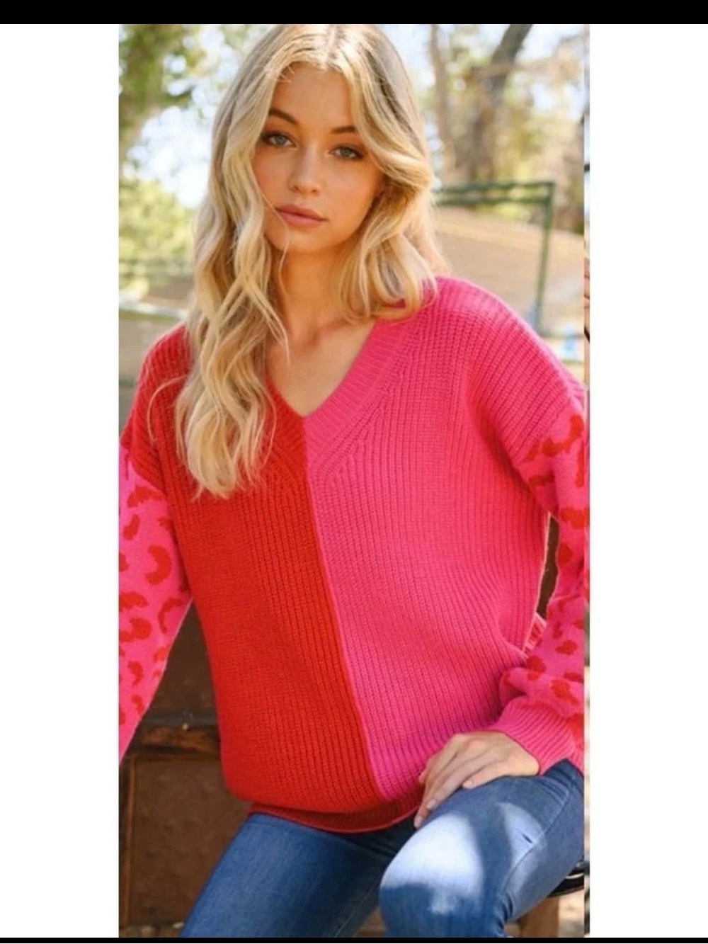 Red/Hot Pink Color Block Animal Print Sweater V-Neck Size L Umgee